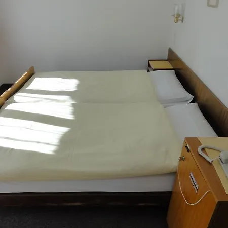 Alfa מלון צרמט