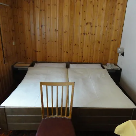 Hotel Alfa 2*
